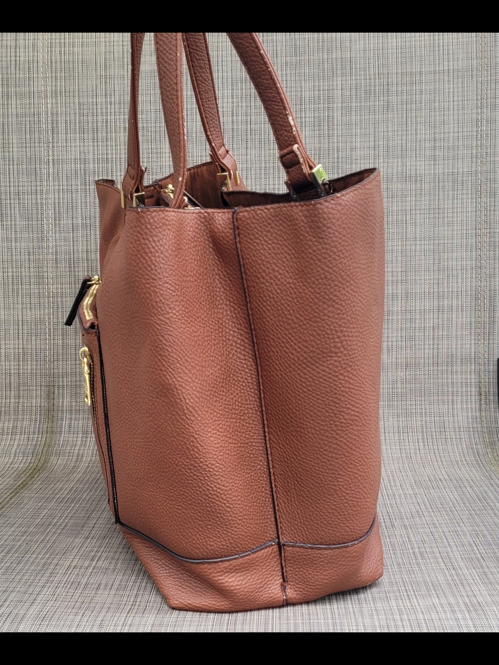 Steve Madden Leather Tote with Gold Accents - Women's Handbag - Picture 5 of 9